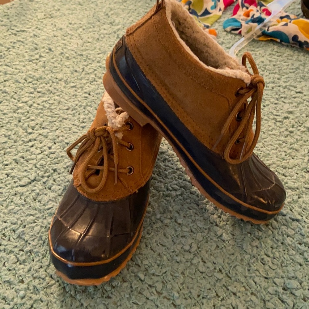 Bass duck booties